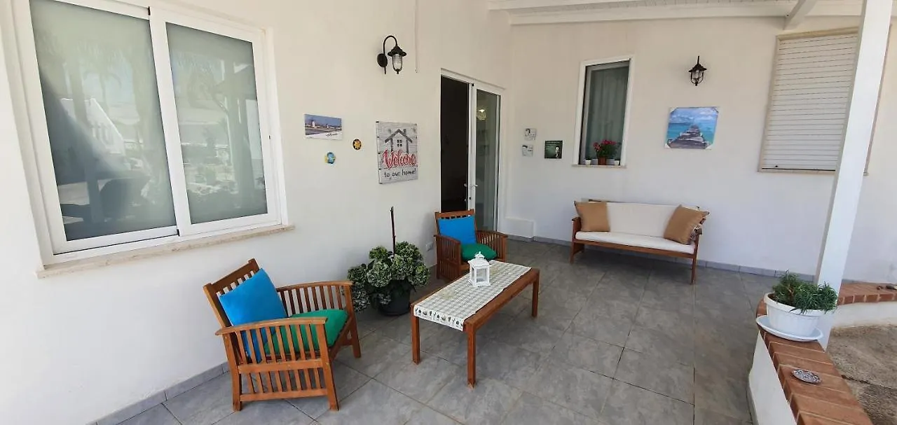 A Casa Di Coso B&B Marsala 3*,